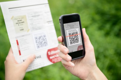 Using QR code to take your video to the papers